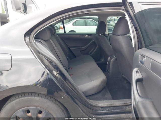 Volkswagen Jetta 2.0l S