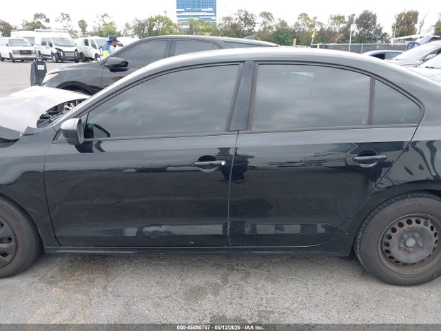 Volkswagen Jetta 2.0l S