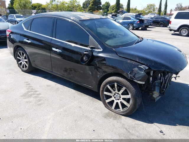 Salvage Nissan Sentra Image