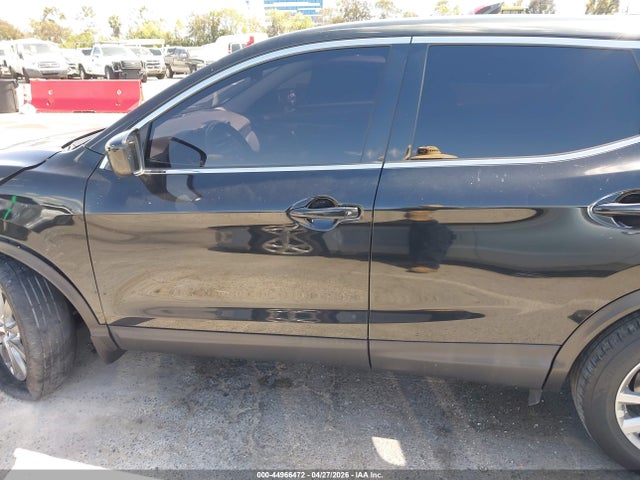 Nissan Rogue S Fwd Xtronic Cvt