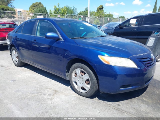 Salvage Toyota Camry Image