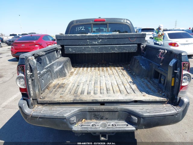 Toyota Tacoma Prerunner V6