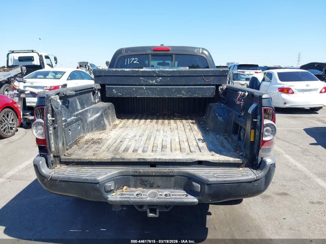 Toyota Tacoma Prerunner V6