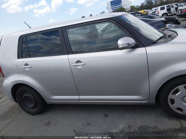 Scion xB