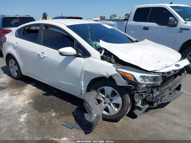 Salvage Kia Forte Image