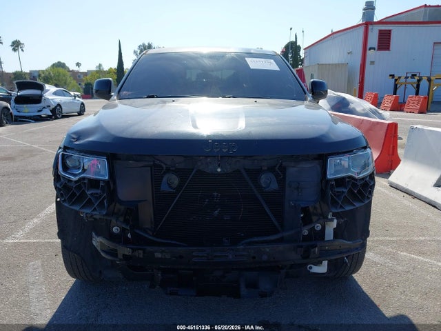 Jeep Grand Cherokee Laredo 4x2