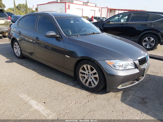 Salvage BMW 3 Series Image