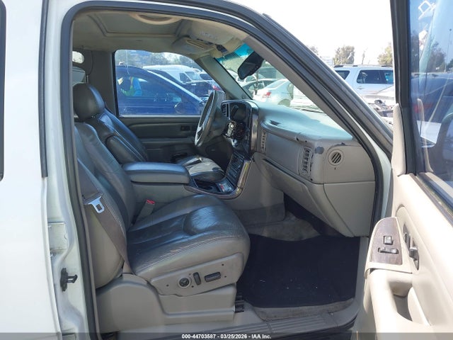 GMC Yukon Denali