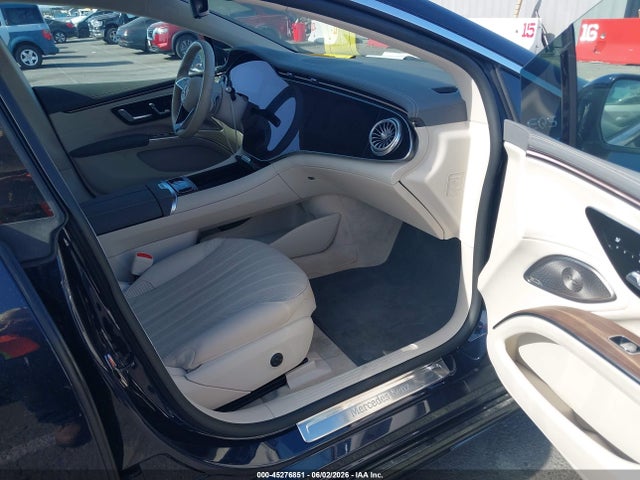 Mercedes-Benz EQS 4matic