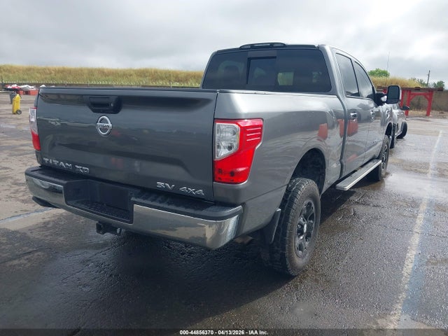 Nissan Titan Sv Gas