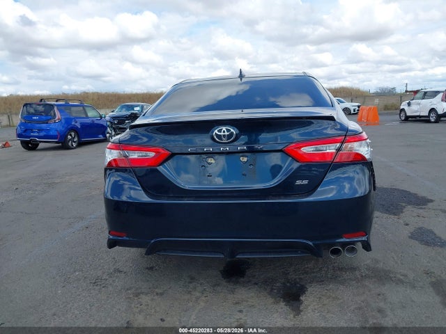 Toyota Camry Se