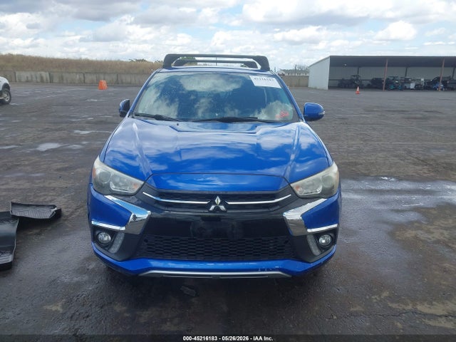 Mitsubishi Outlander 2.0 Se