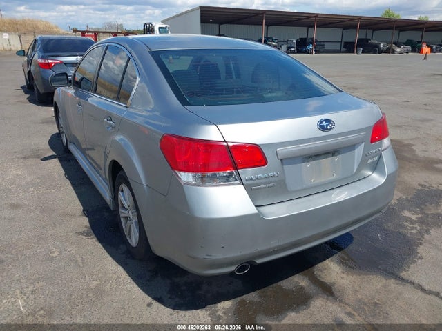 Subaru Legacy 2.5i Premium