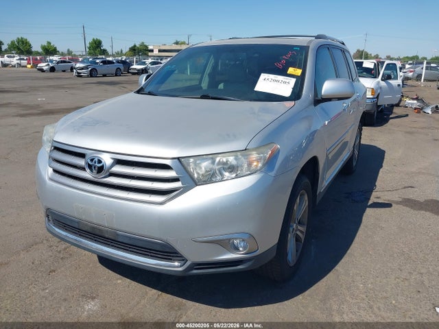 Toyota Highlander Limited V6