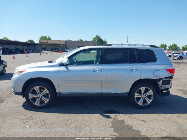 Toyota Highlander Limited V6