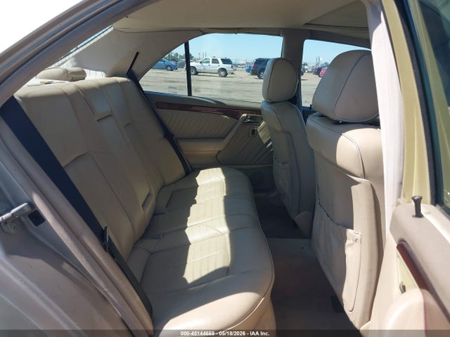 Mercedes-Benz C-Class 280