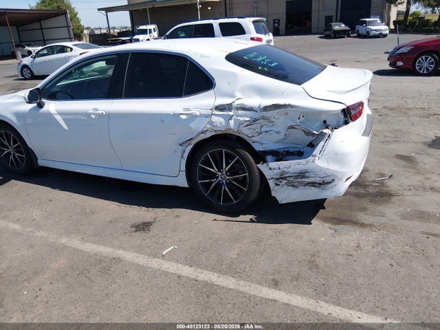 Toyota Camry Se