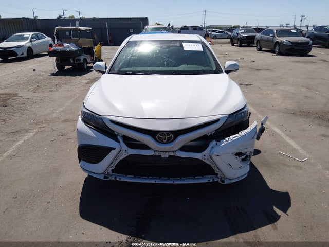 Toyota Camry Se