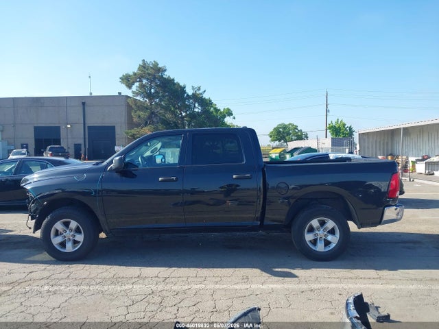 Ram 1500 Tradesman  4x4 5'7 Box