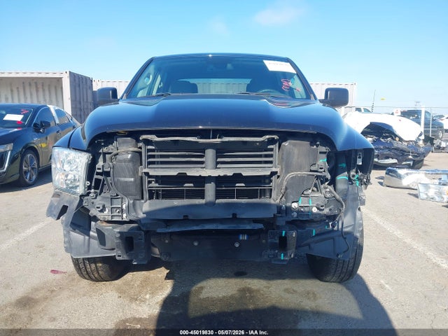 Ram 1500 Tradesman  4x4 5'7 Box