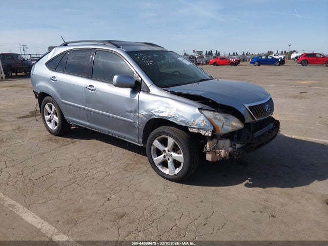Salvage Lexus RX Image