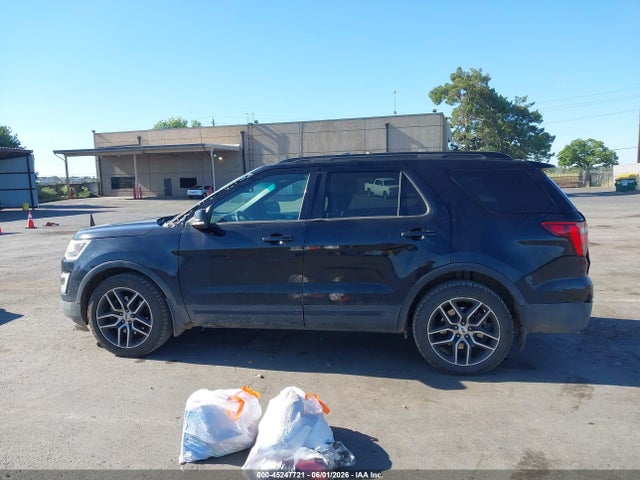 Ford Explorer Sport