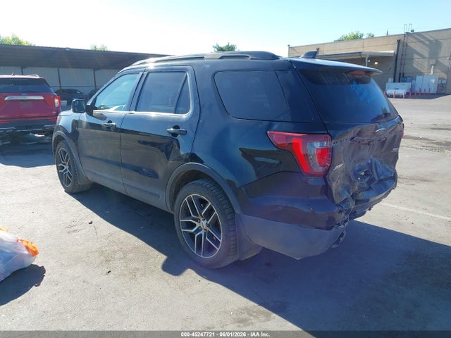 Ford Explorer Sport