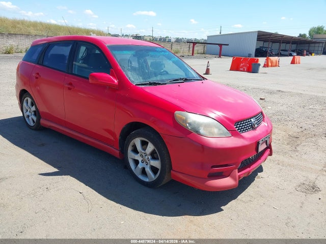 Salvage Toyota Matrix Image