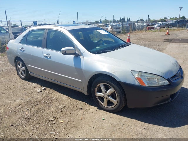 Salvage Honda Accord Image
