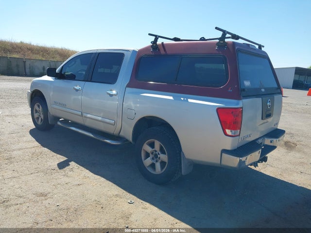 Nissan Titan Se