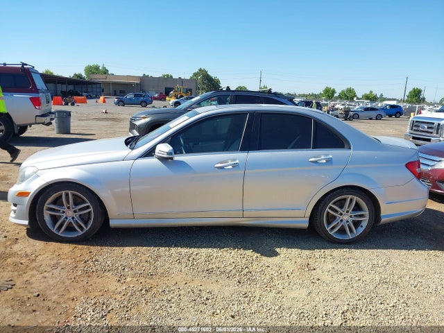 Mercedes-Benz C-Class Sport 4matic