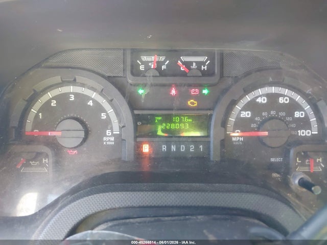 Ford E-250 Commercial