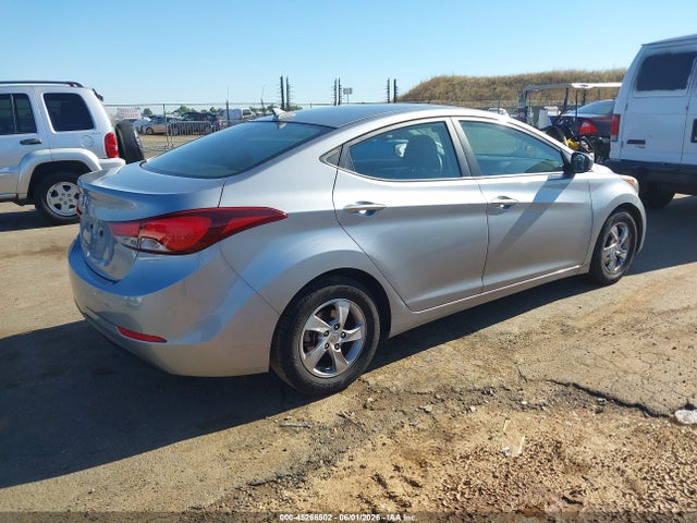 Hyundai ELANTRA Se