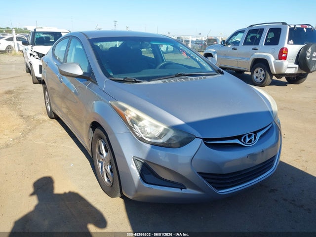 Hyundai ELANTRA Se