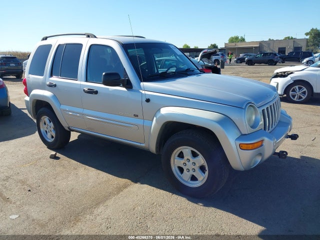 Salvage Jeep Liberty Image