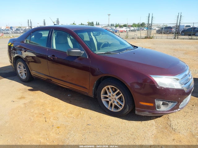 Salvage Ford Fusion Image