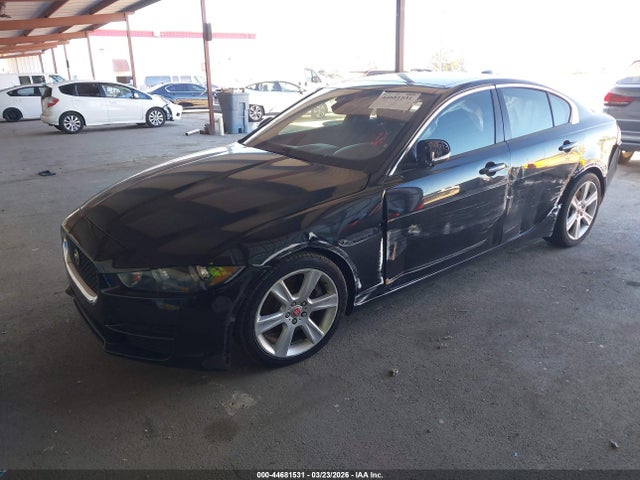 Jaguar XE 25t Premium