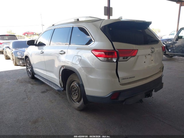 Toyota Highlander Se