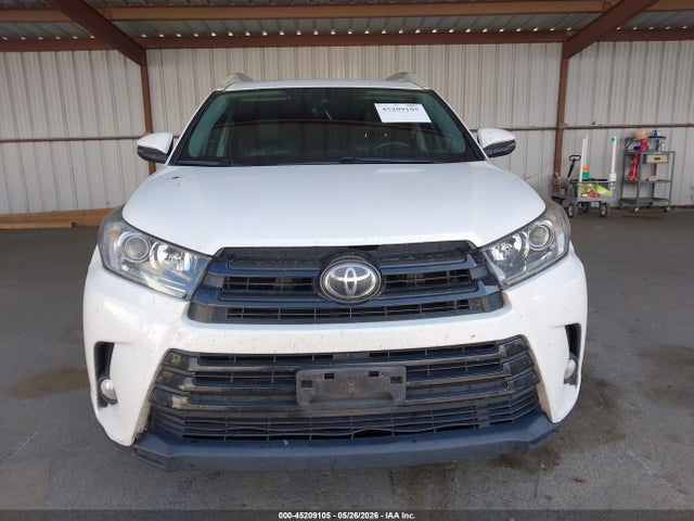 Toyota Highlander Se