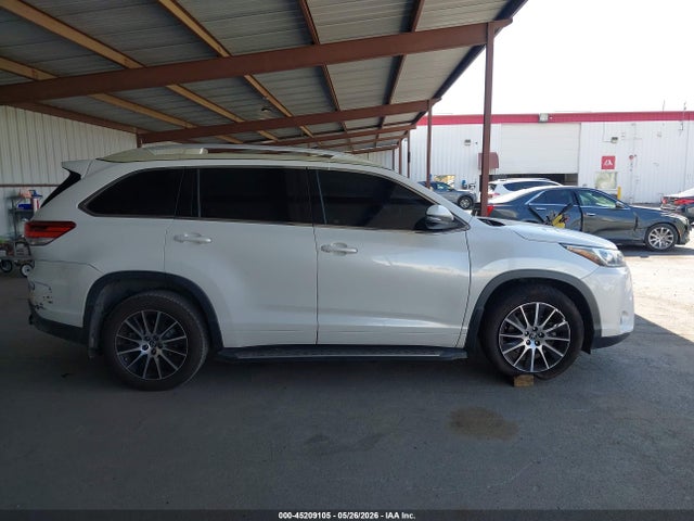Toyota Highlander Se