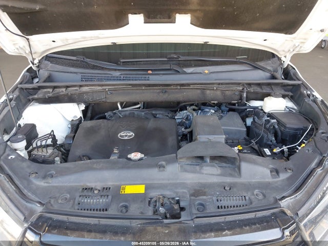 Toyota Highlander Se