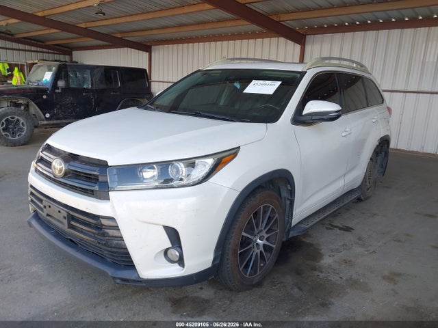 Toyota Highlander Se