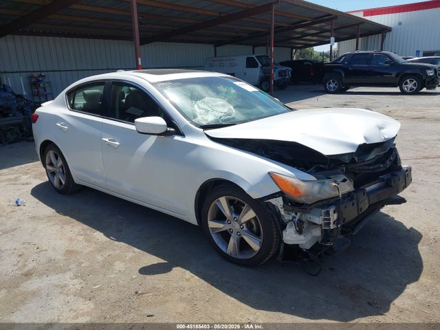 Salvage Acura ILX Image
