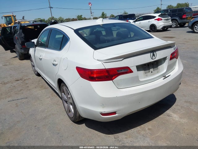 Acura ILX 2.0l