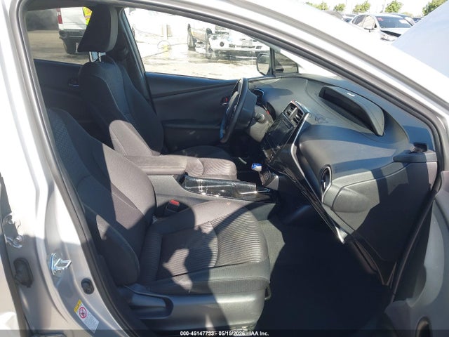 Toyota Prius Prime Plus