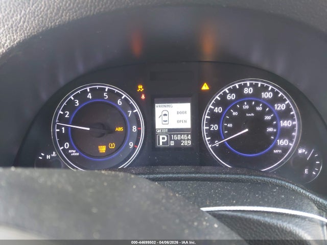 INFINITI G37 Journey