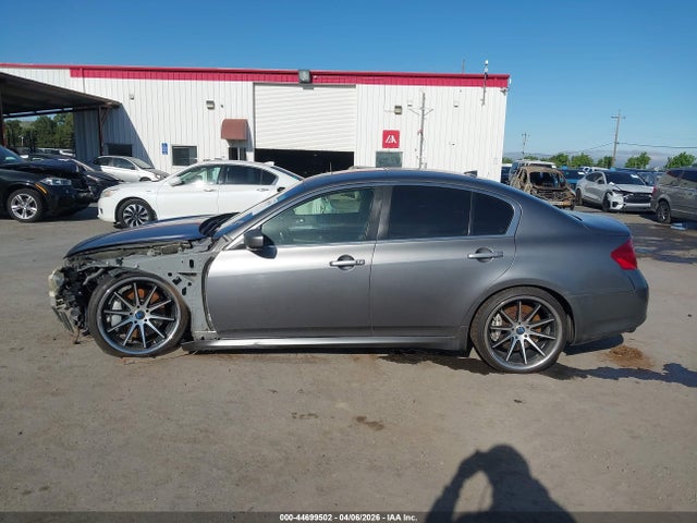INFINITI G37 Journey