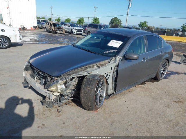 INFINITI G37 Journey