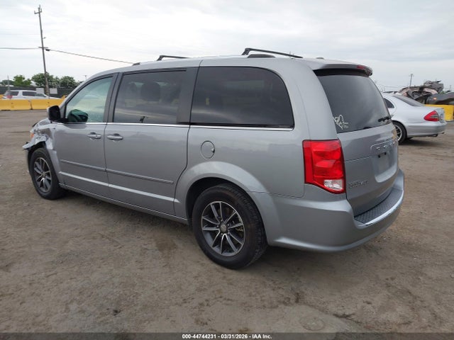 Dodge Grand Caravan Sxt