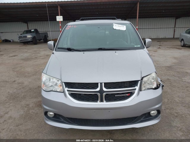 Dodge Grand Caravan Sxt